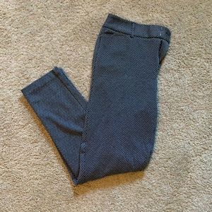 Elle lightweight work capris